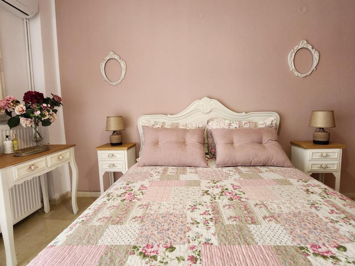 Queen Aspri Apartment 3' Min To The Beach! 安迪基拉 外观 照片